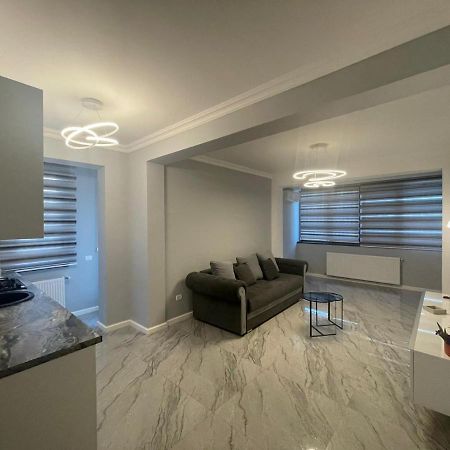 B&P Apartments Mamaia Nord 5 Năvodari Zewnętrze zdjęcie