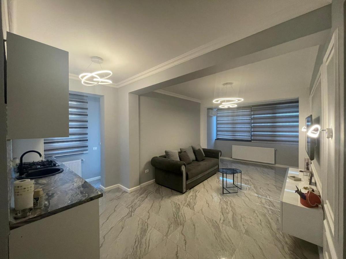 B&P Apartments Mamaia Nord 5 Năvodari Zewnętrze zdjęcie